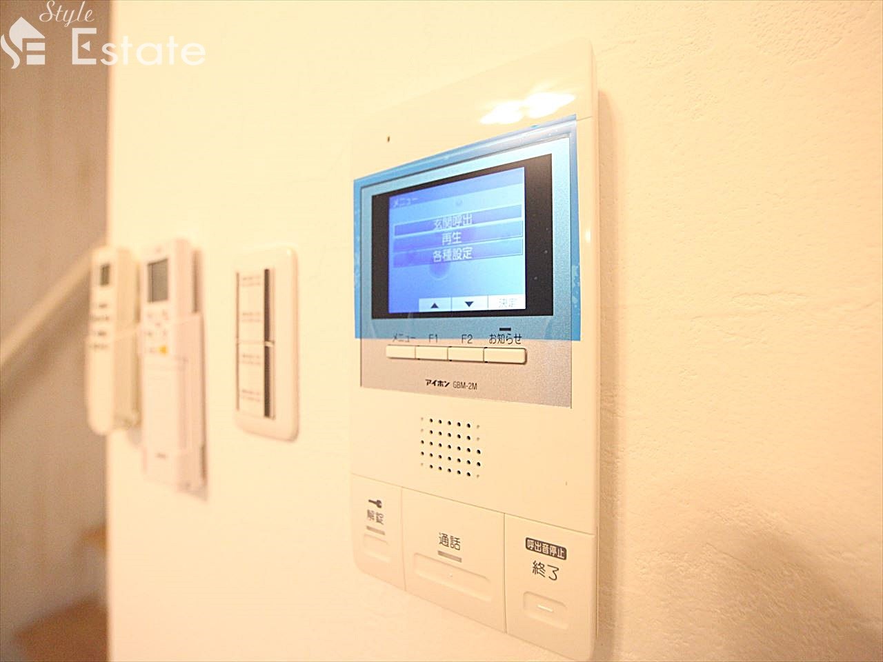 モニター付きインターホン