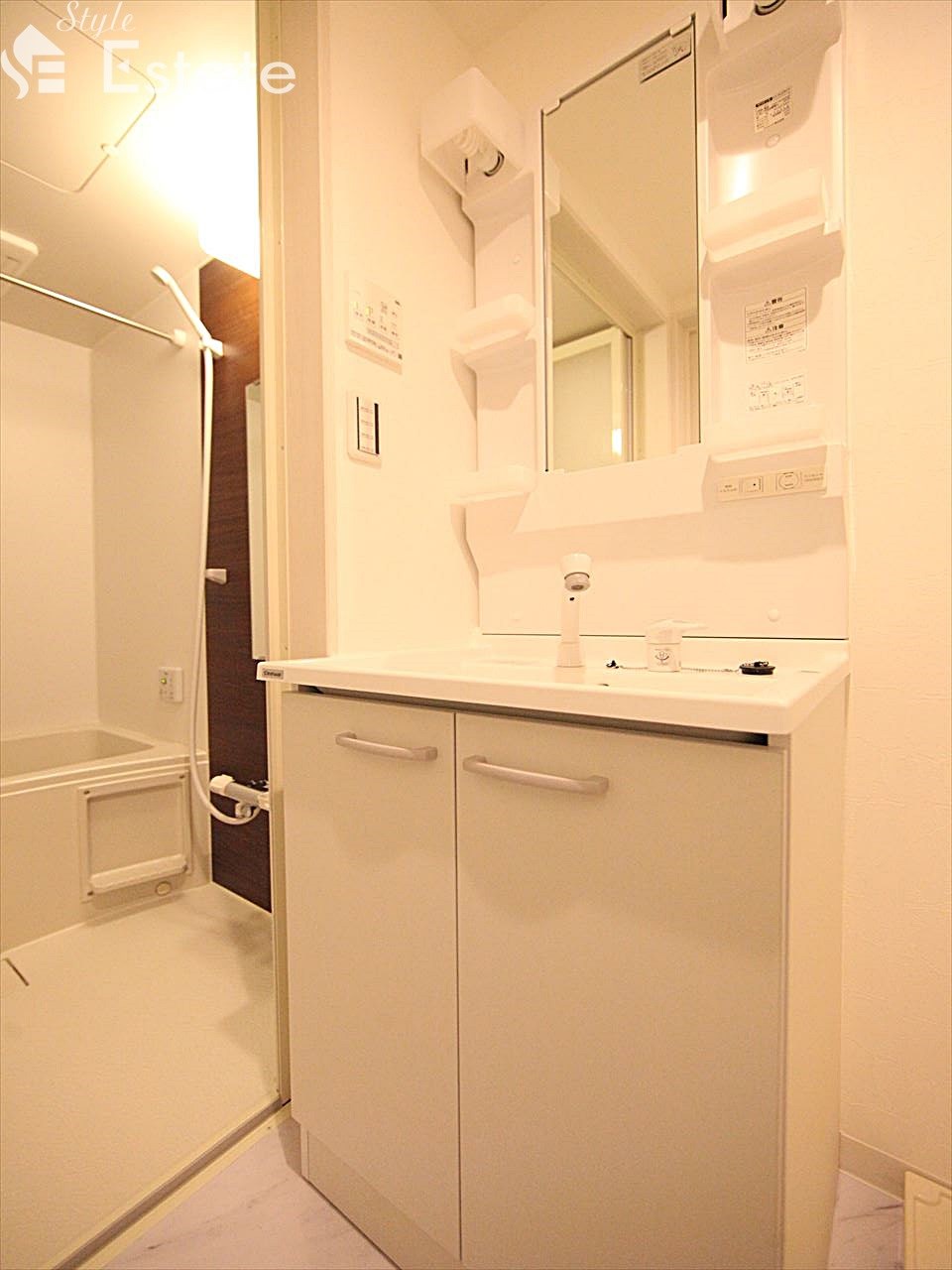 シャンプードレッサー