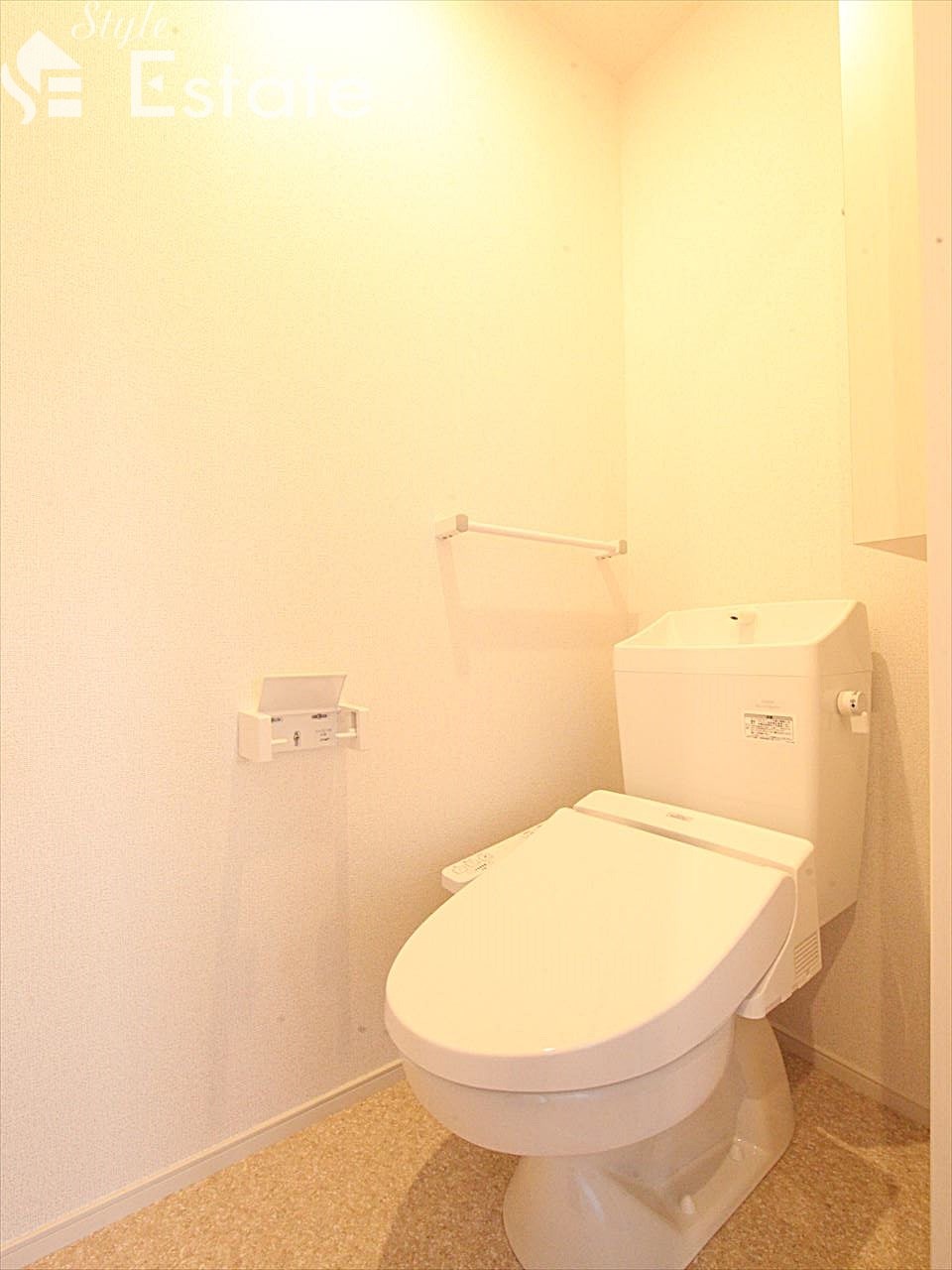 トイレ 温水洗浄暖房便座 棚付