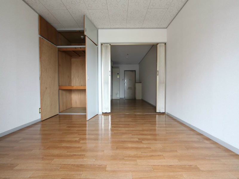 洋室7帖 収納付
