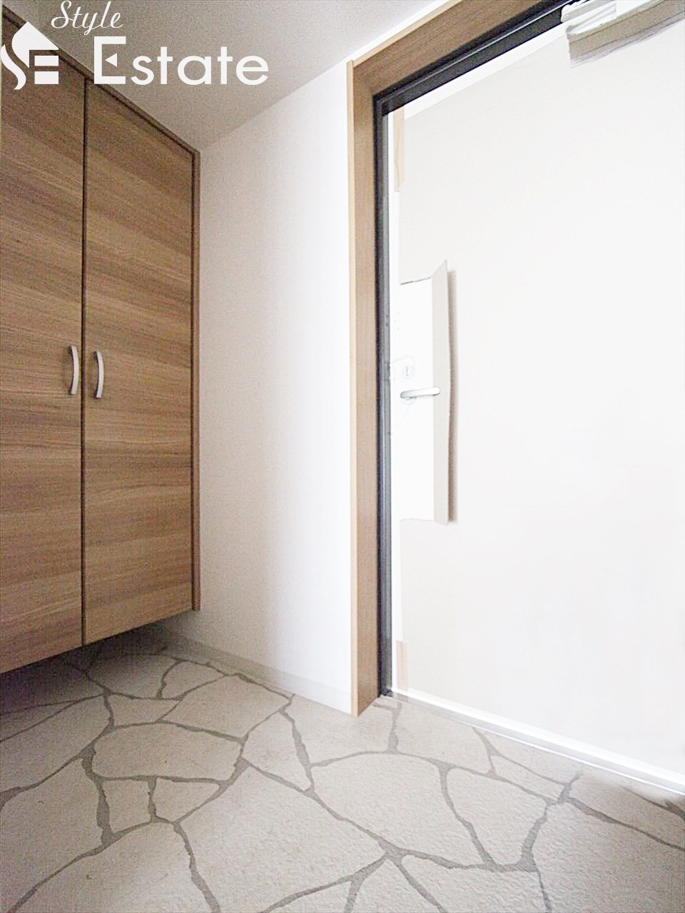 玄関 シューズボックス付