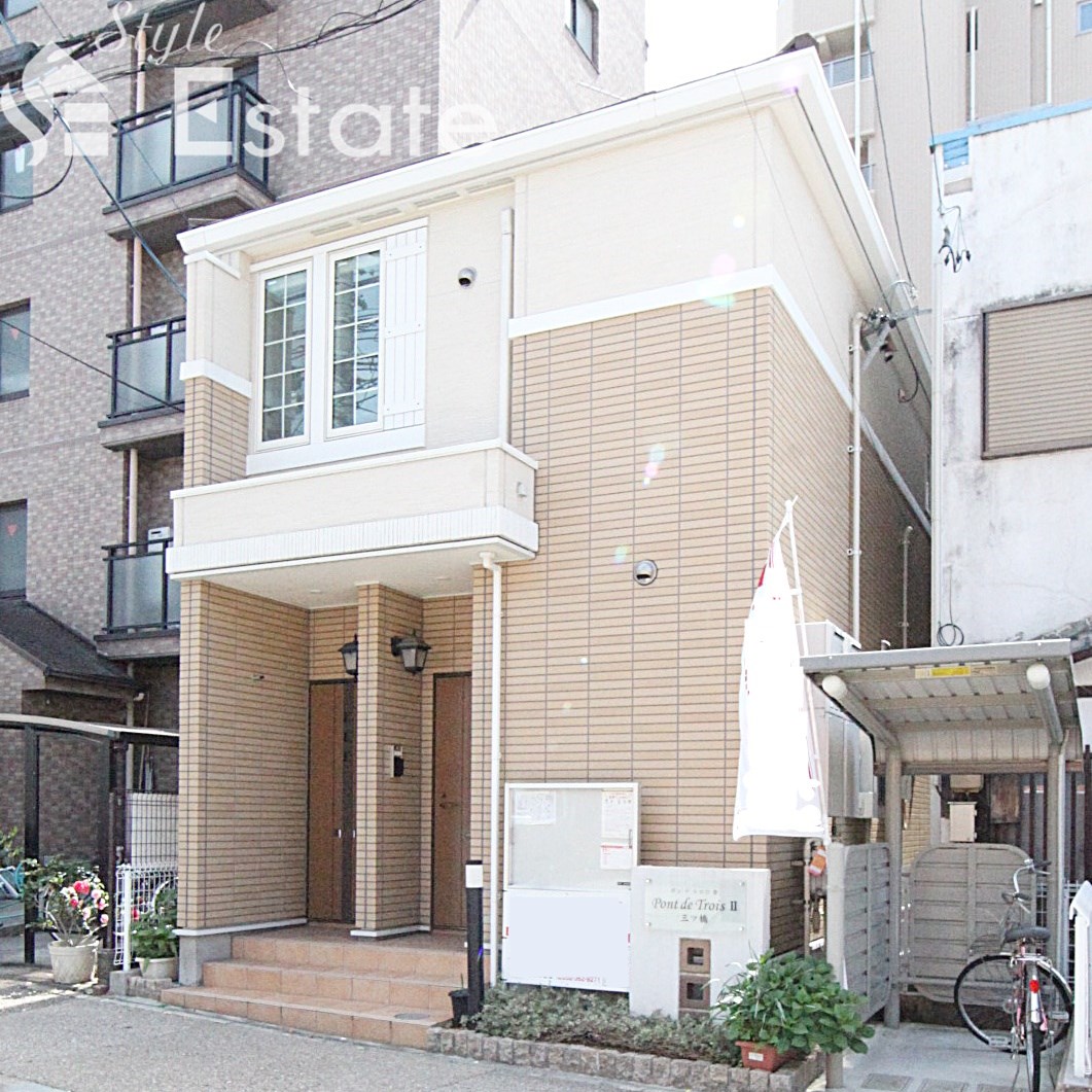 ポン　ド　トロワ　II　（ポンドトロワツー）