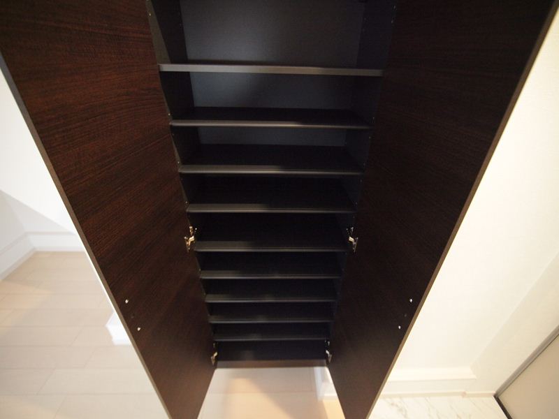 シューズボックス