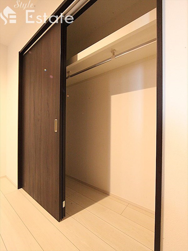 クローゼット 反転あり