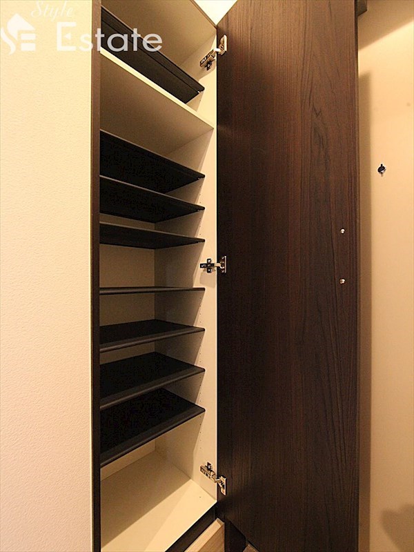 シューズボックス 反転あり