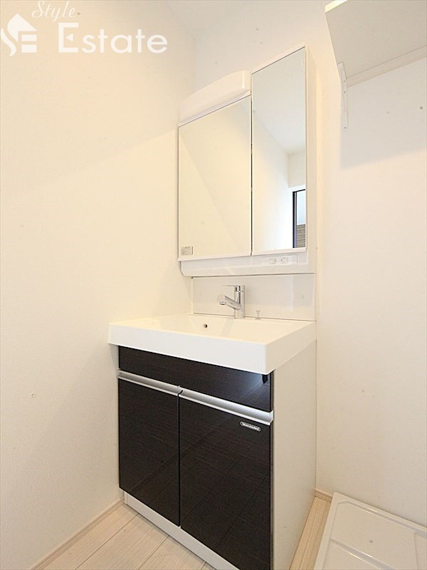 洗面所 独立洗面台 反転あり