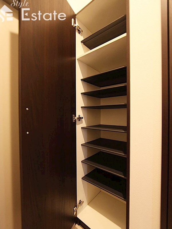 シューズボックス 反転あり