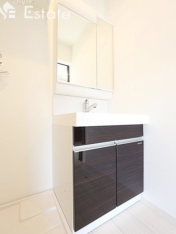 洗面所 独立洗面台 反転あり