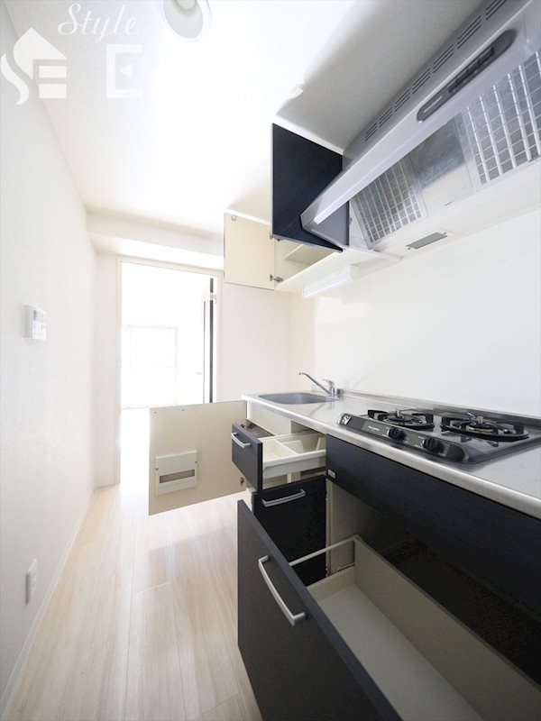 システムキッチン ガスコンロ二口付 収納