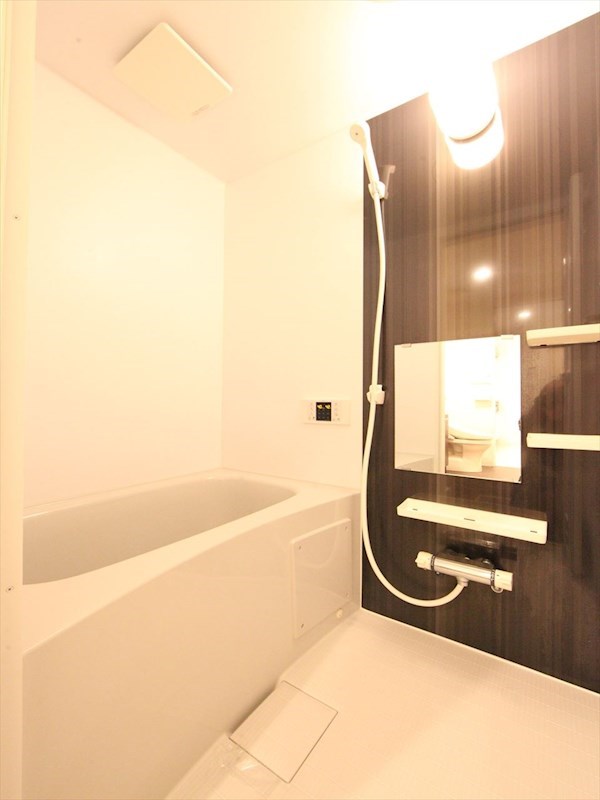 追い焚き機能付きバスルーム