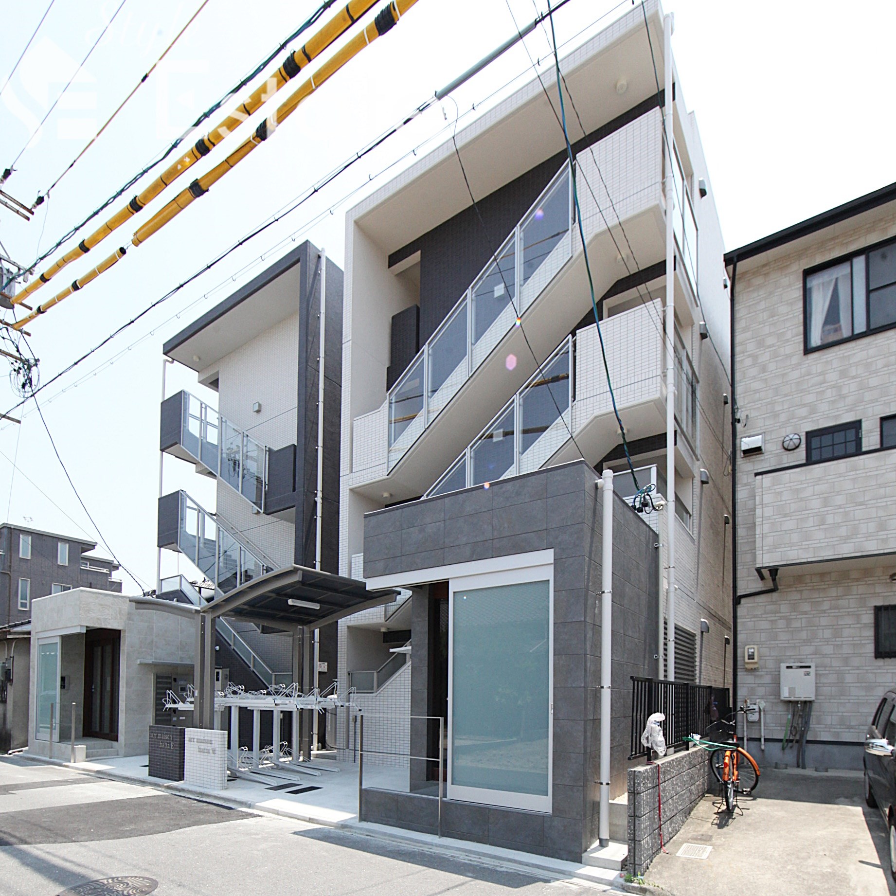 アールメゾン八田W棟