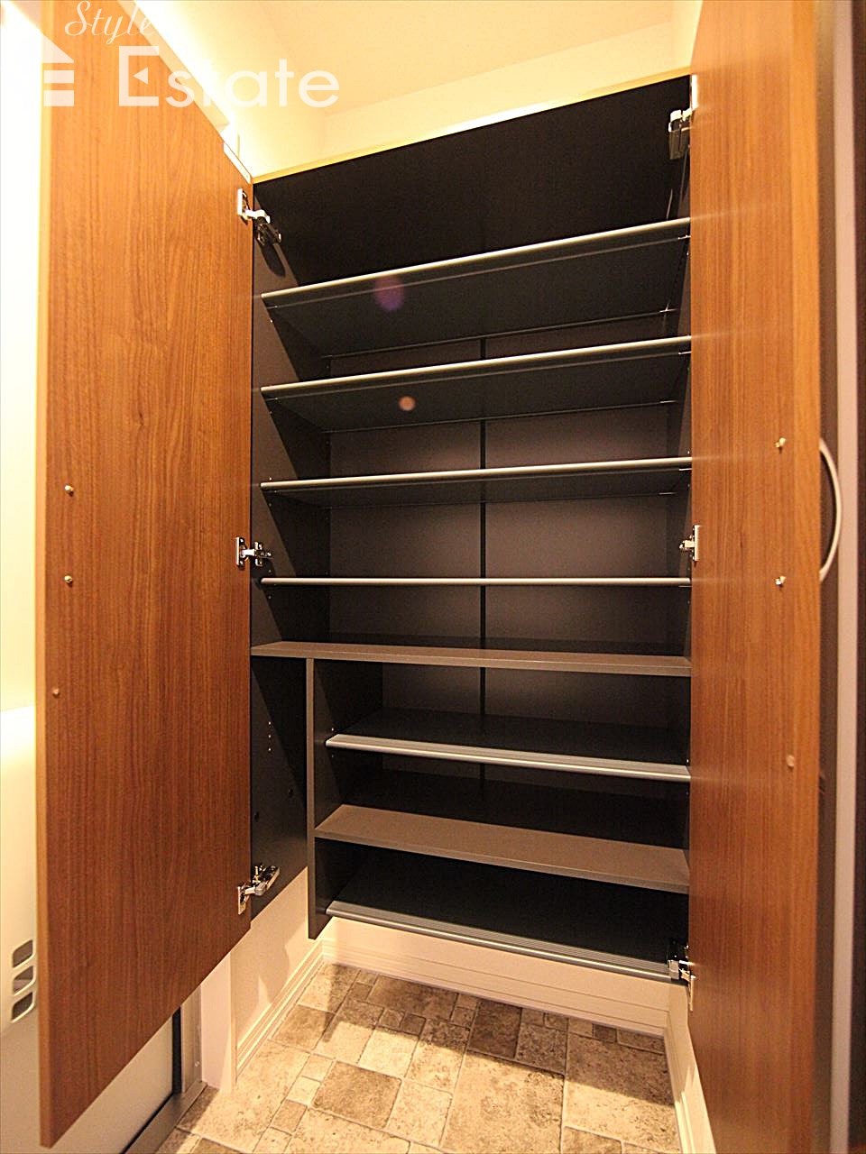 シューズボックス