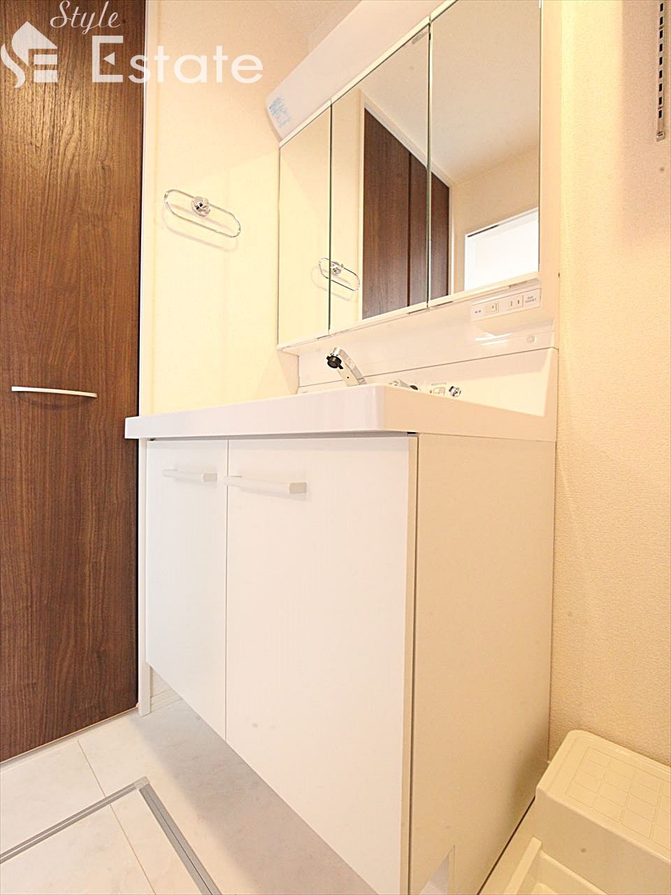 洗面所 洗髪洗面化粧台