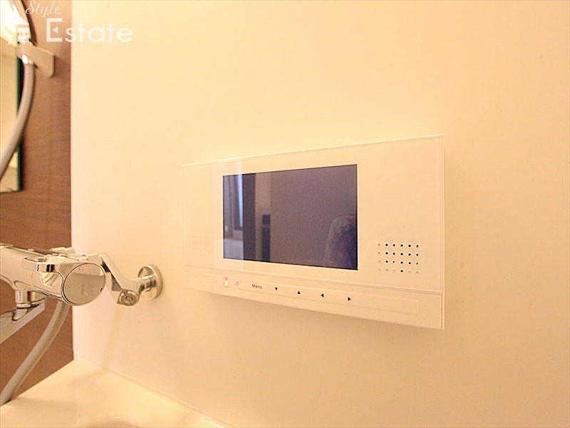 浴室にテレビついてます