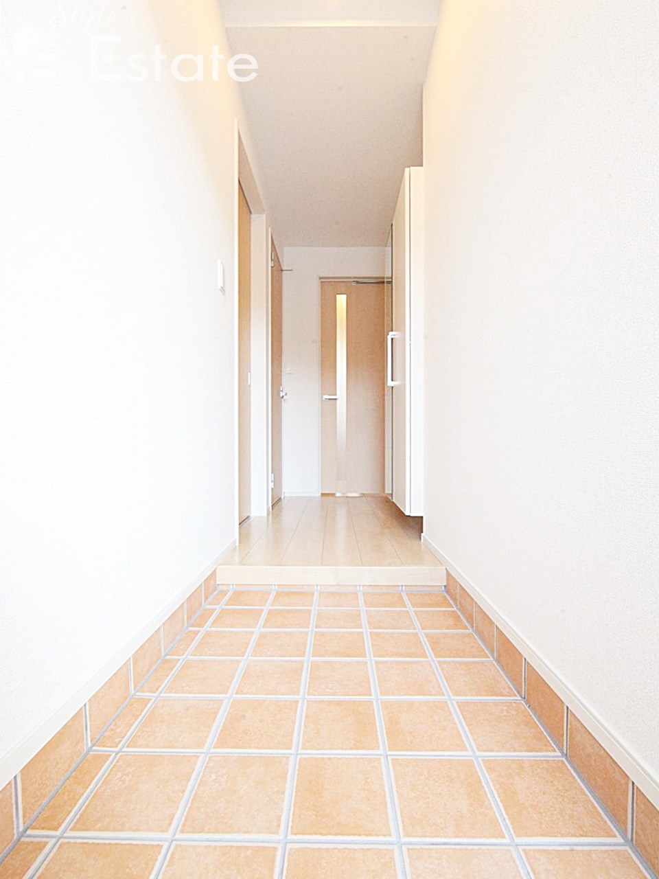 玄関 シューズボックス付 同仕様物件内装