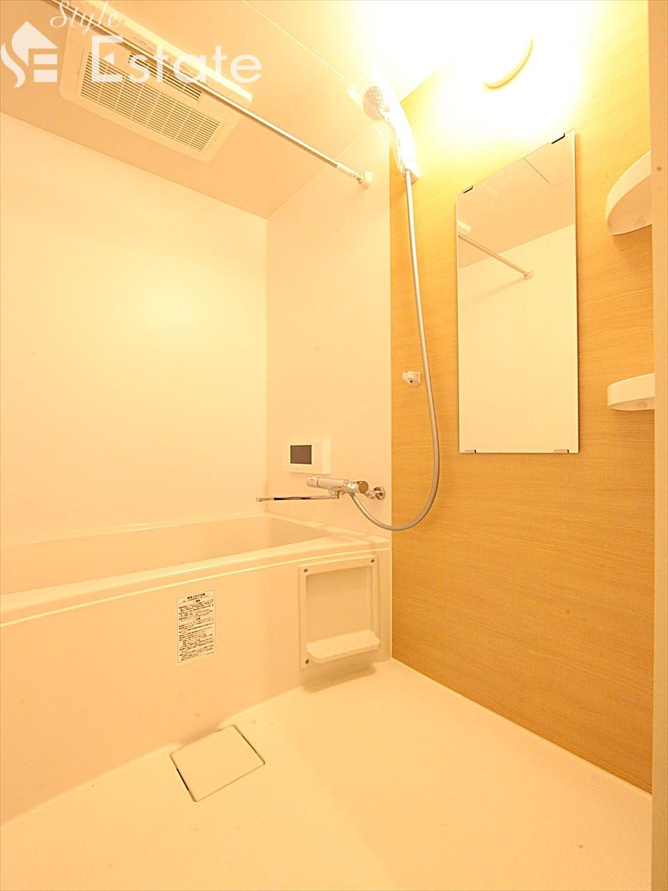 バスルーム 浴室TV付 浴室換気乾燥機付 同仕様物件内装