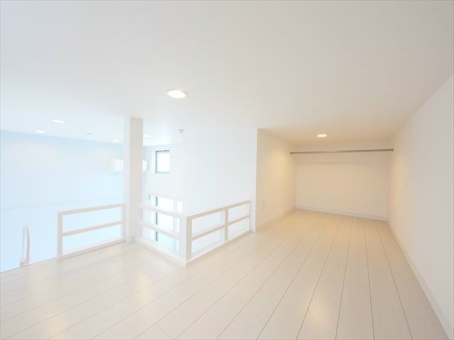 洋室5.3帖 ロフト5.2帖