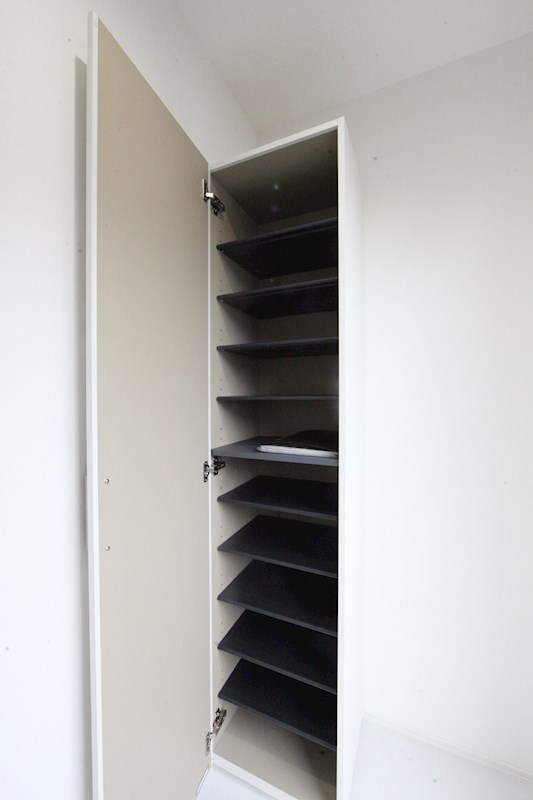 シューズボックス