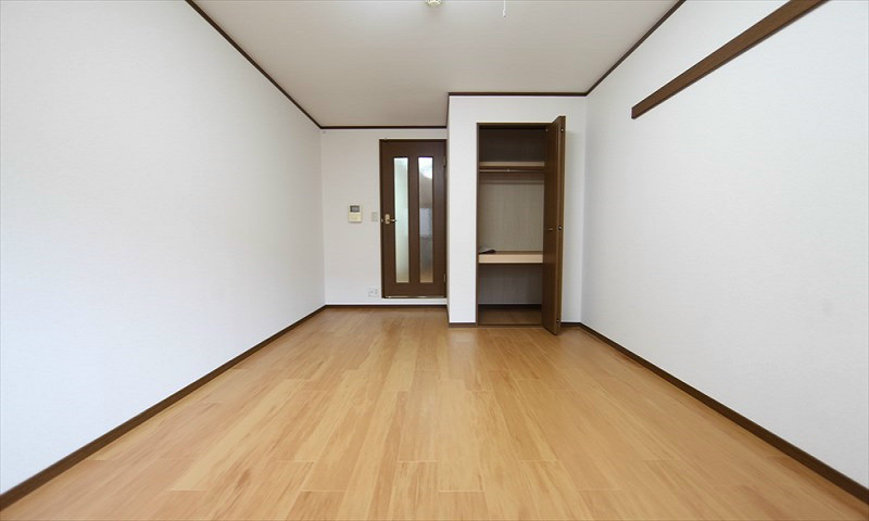 洋室7帖 クローゼット付