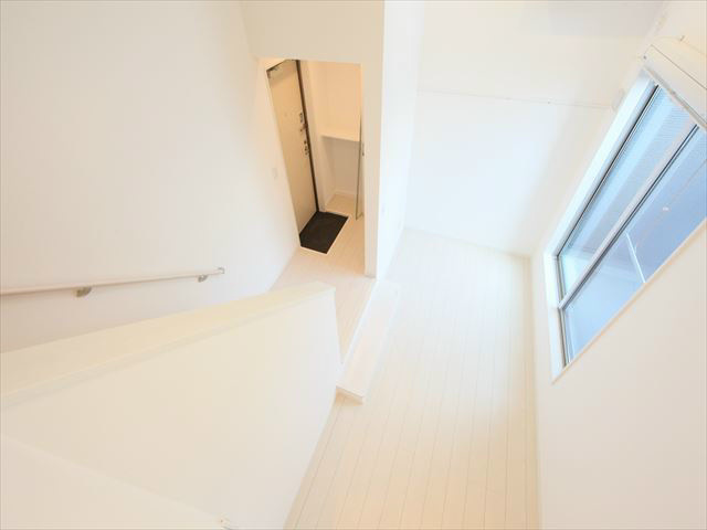 洋室4.7帖 アンダーロ