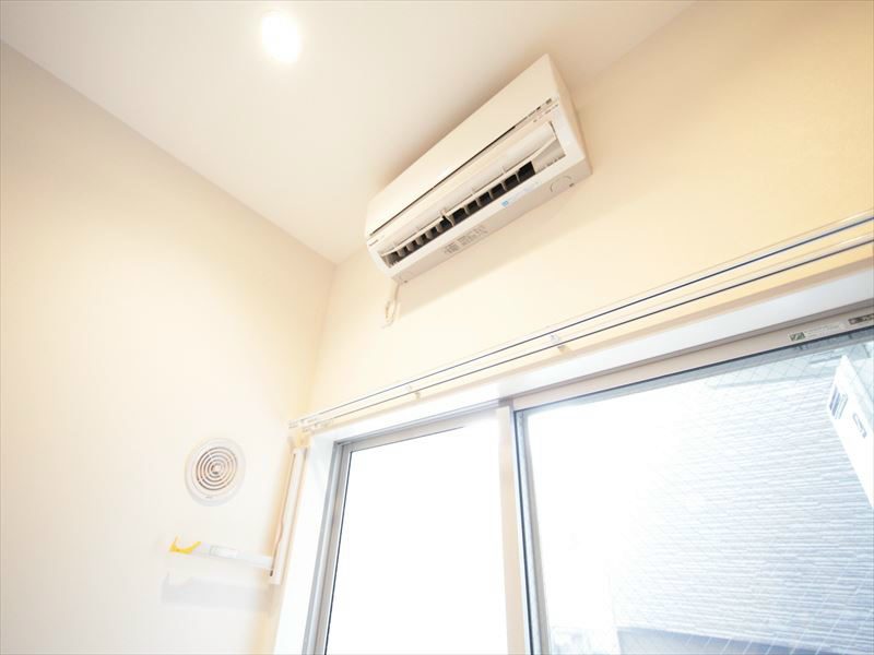 エアコン付