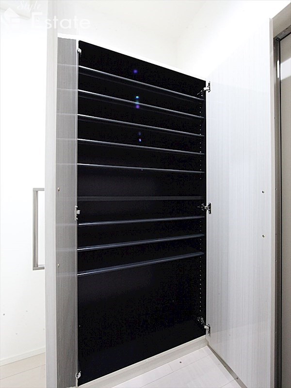 充実シューズボックス