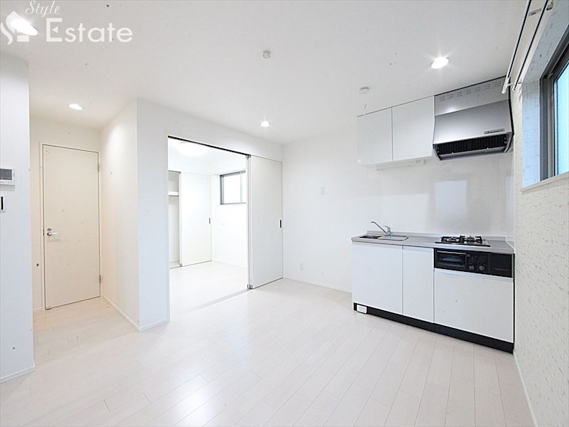 リビング エアコンつき