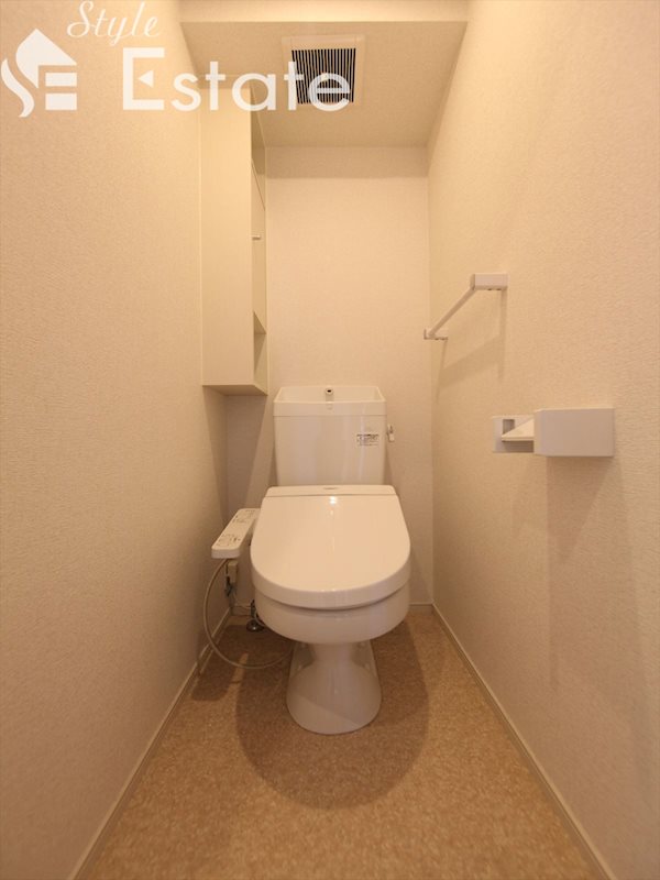 温水洗浄便座付シャワートイレ