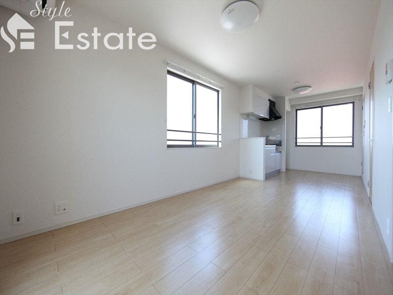 リビング★システムキッチン付★エアコン付★