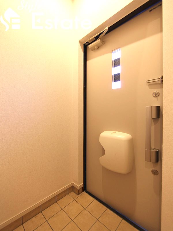 玄関★シューズボックス付★鏡付