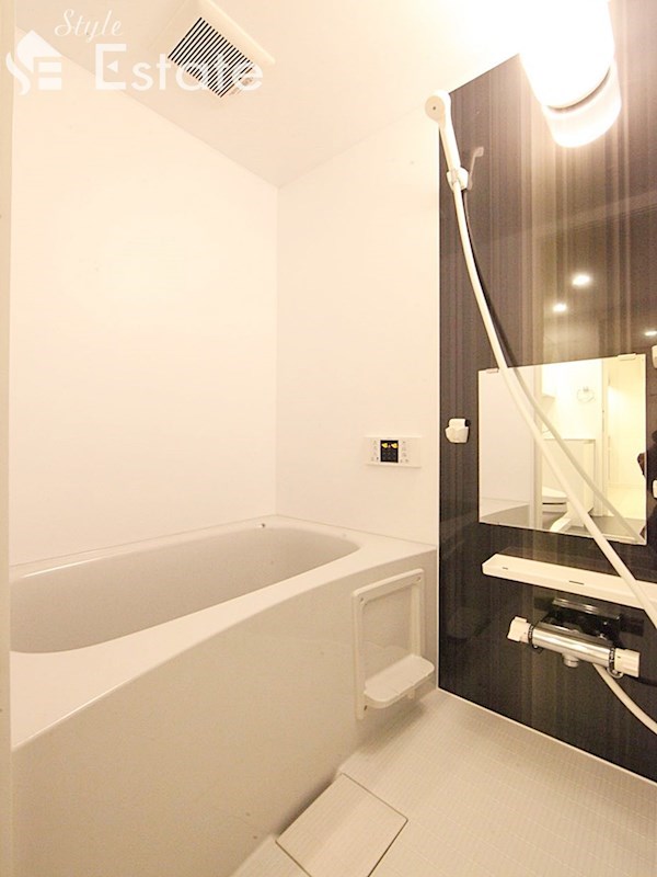 追い焚き機能付きバスルーム