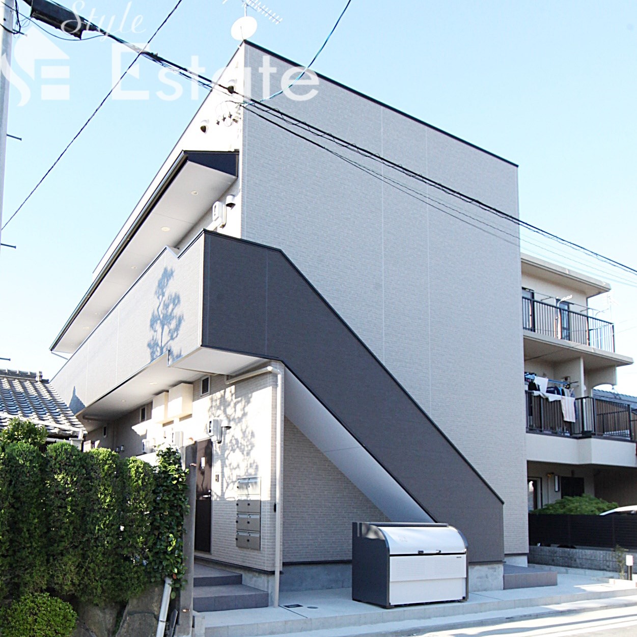 アラブランシュ中村　（アラブランシュナカムラ）