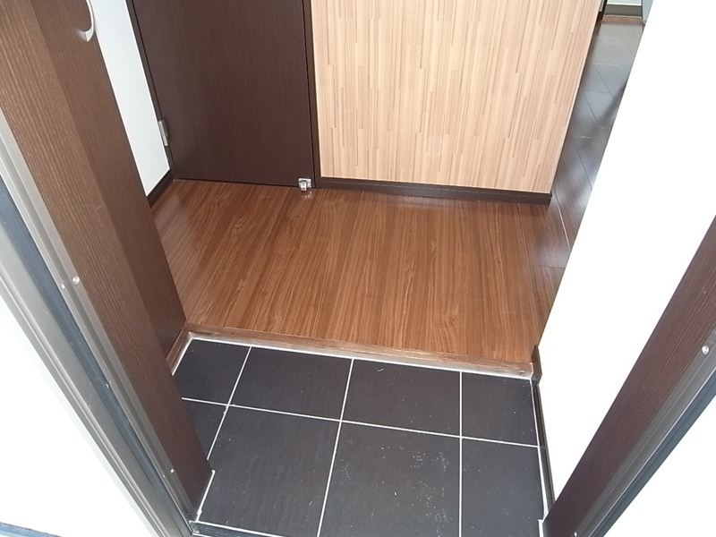 玄関 下駄箱付