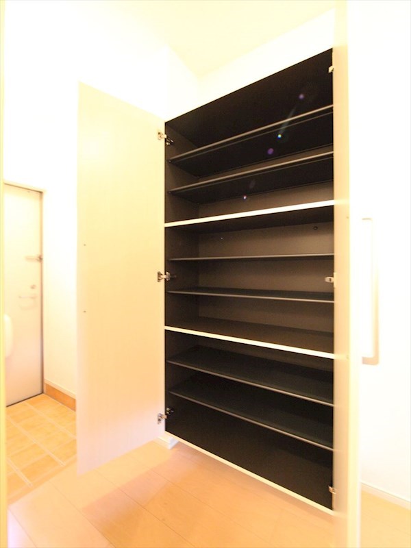 充実シューズボックス