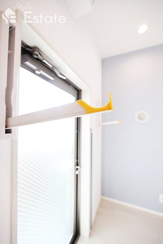 室内物干し付 同仕様内装