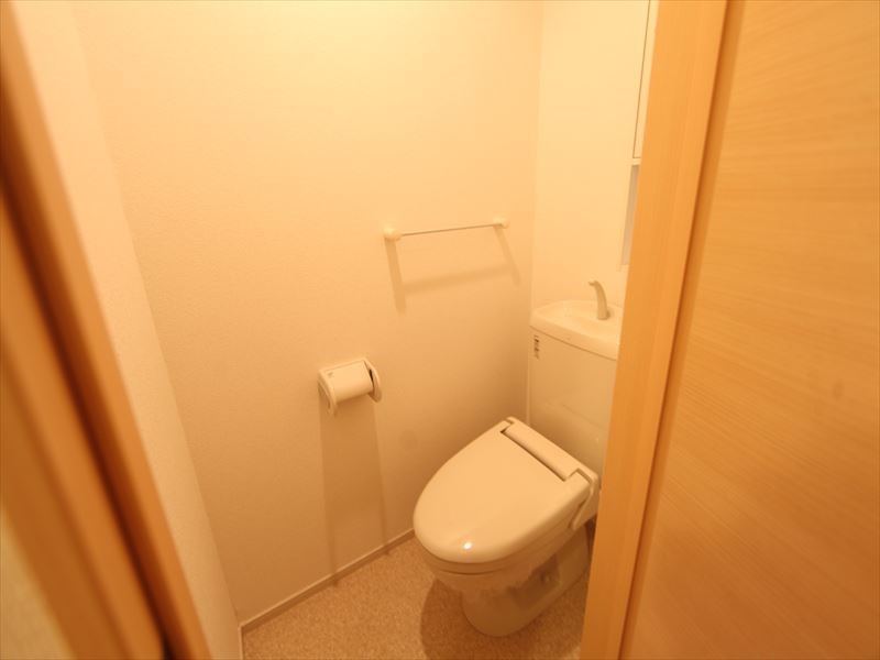 暖房便座トイレ