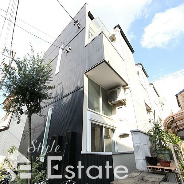 ラピネスコート