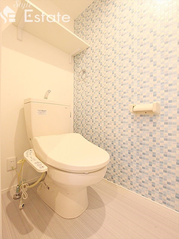 トイレ 温水洗浄暖房便座 収納スペース有