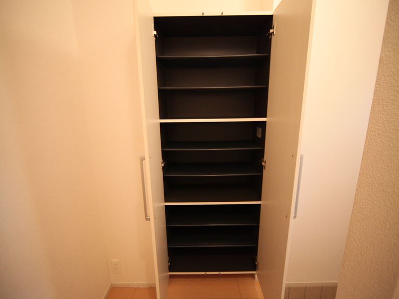 シューズボックス