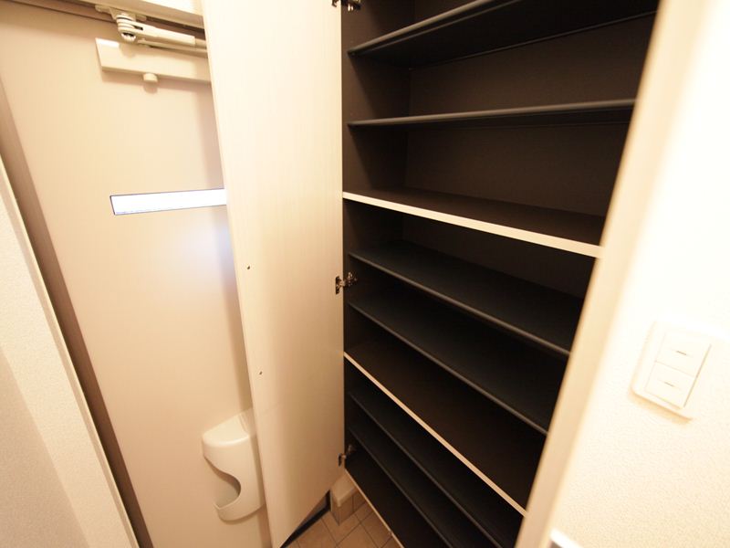 シューズボックス