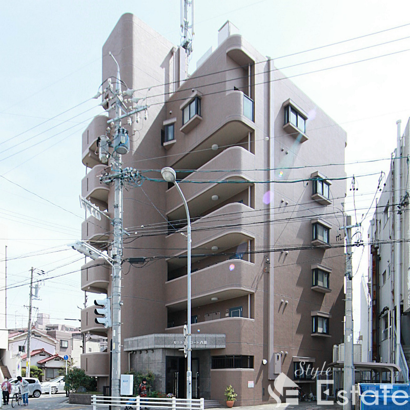 セントラルコート八田