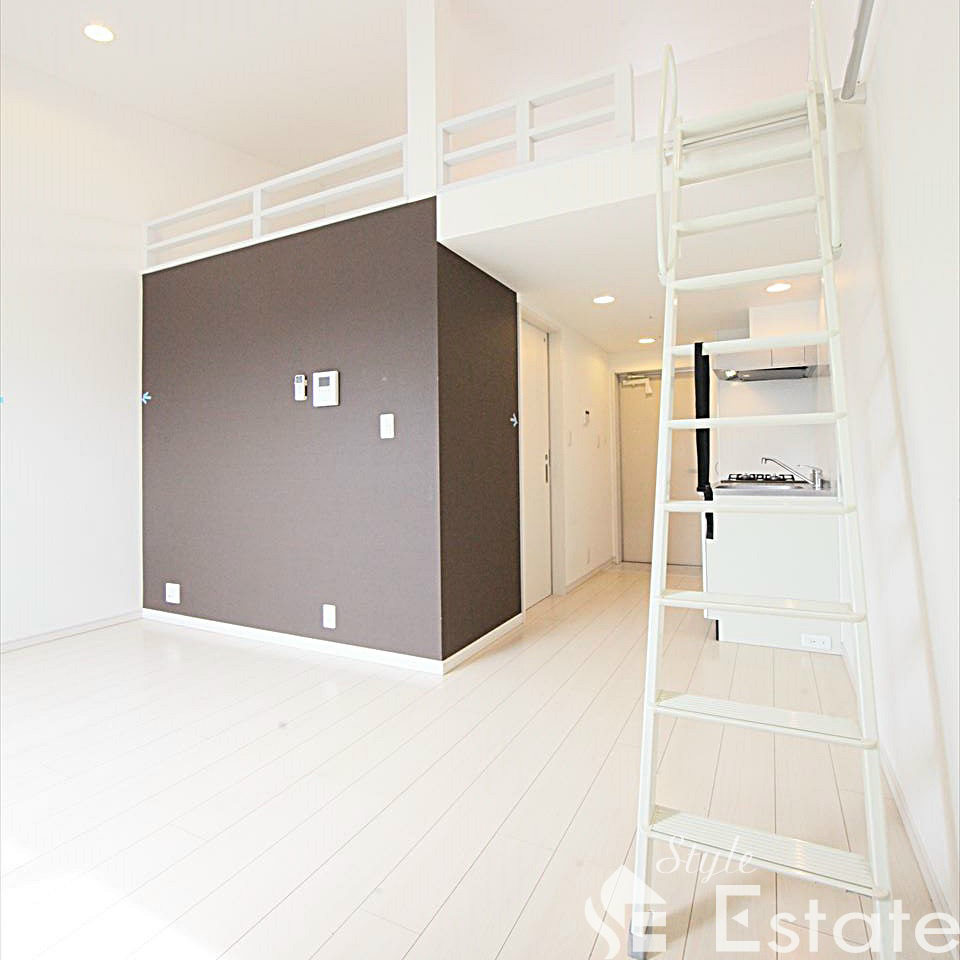 LUCE　（ルーチェ）