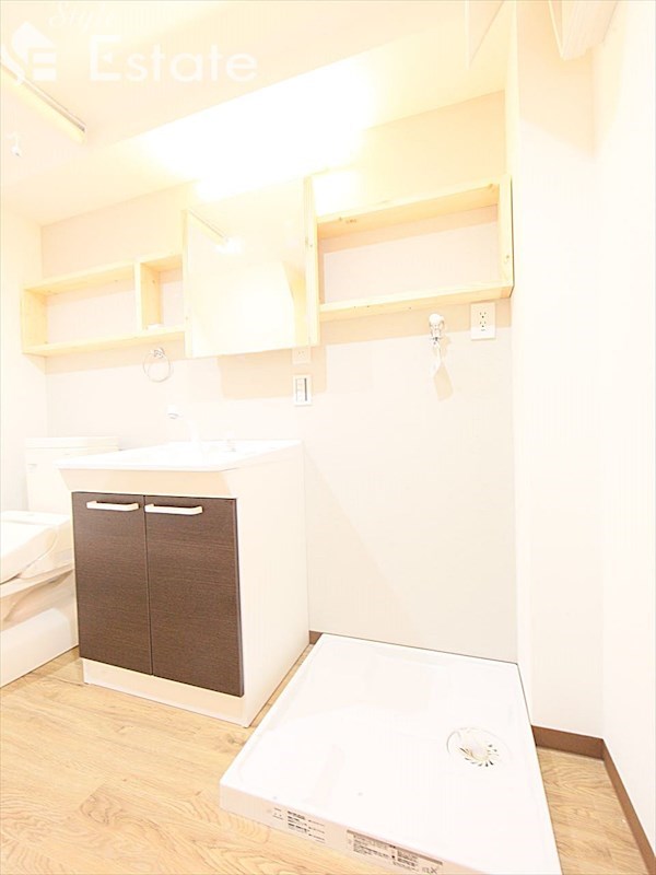 独立洗面台 同仕様物件内装
