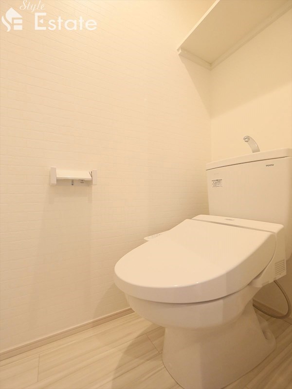 温水洗浄便座付トイレ