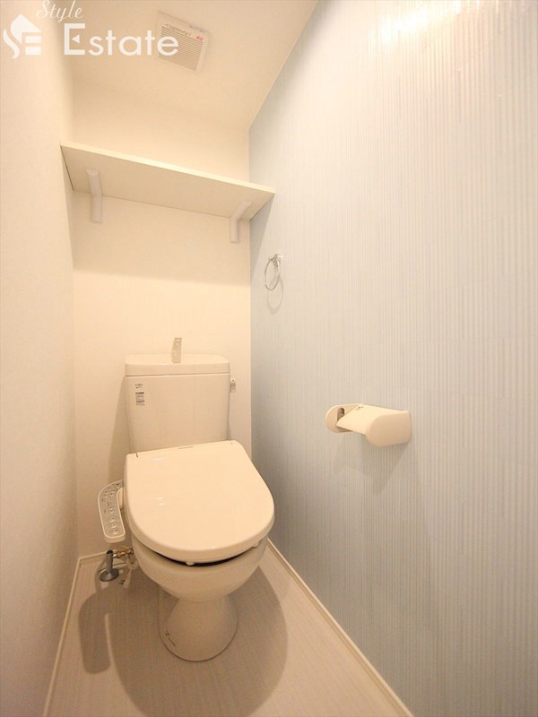 温水洗浄便座付トイレ