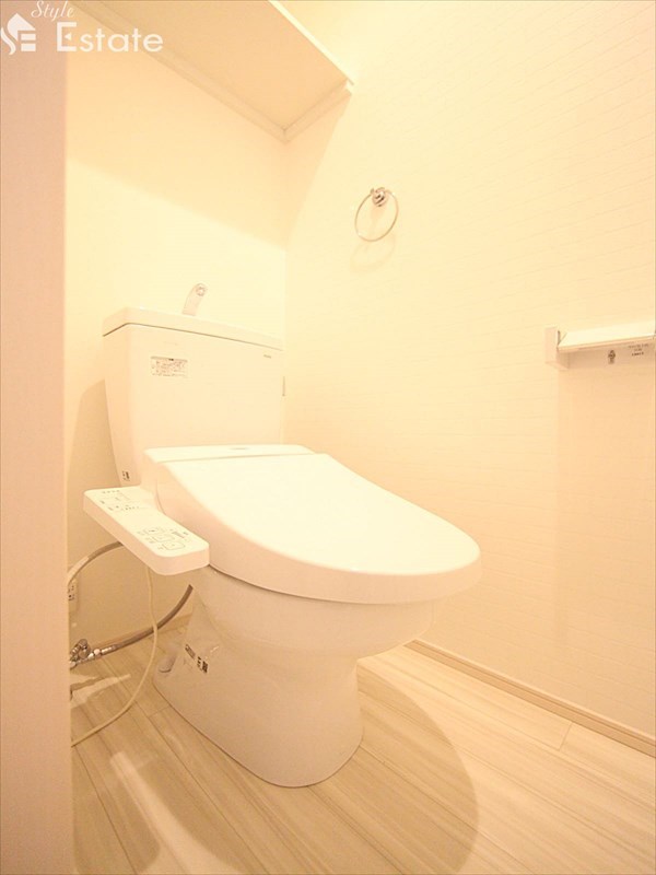 シャワー付トイレ