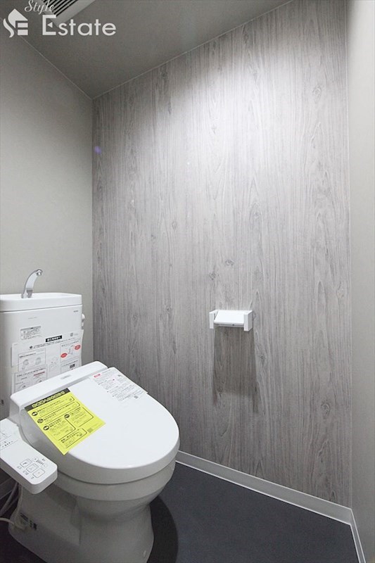 温水洗浄便座付トイレ