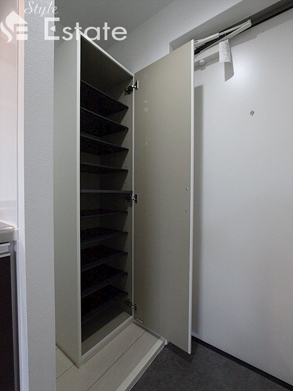 シューズボックス