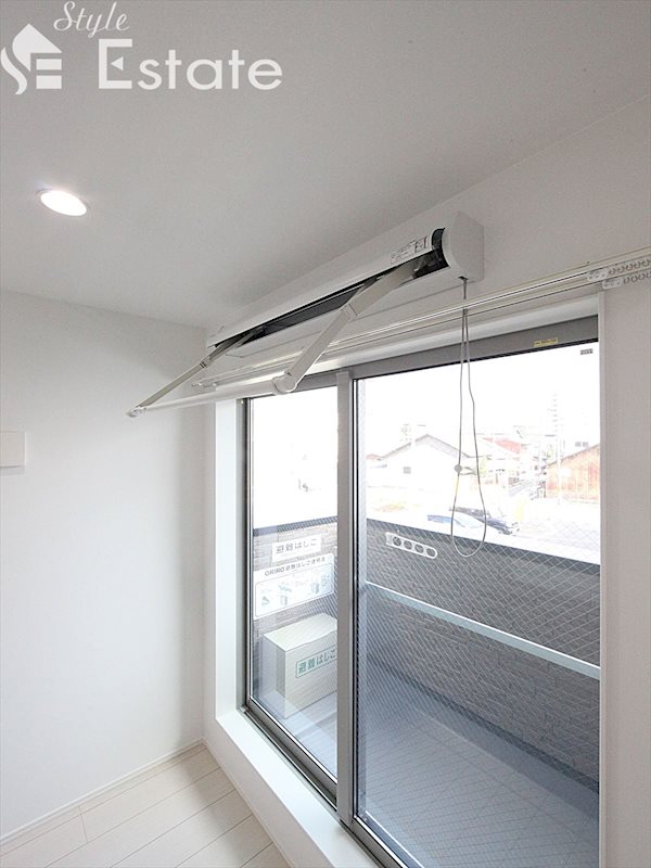 室内洗濯物干し