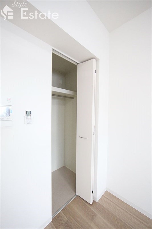 シューズボックス